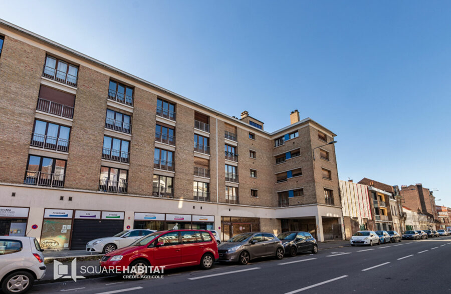 TYPE 2 AVEC PARKING ET CAVE VENDU LOUE – JEAN BAPTISTE LEBAS