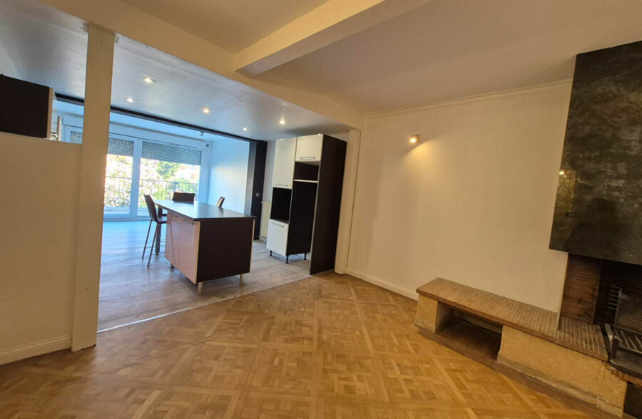 Appartement Tourcoing 3 pièce(s) 74m2 avec Balcon.