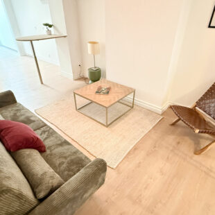 QUARTIER VAUBAN AGREABLE TYPE 2 AVEC JARDIN ET CAVE