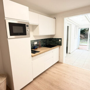 QUARTIER VAUBAN AGREABLE TYPE 2 AVEC JARDIN ET CAVE