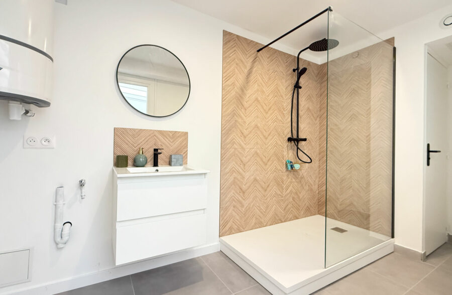 QUARTIER VAUBAN AGREABLE TYPE 2 AVEC JARDIN ET CAVE