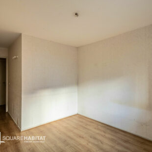 LILLE RÉPUBLIQUE / HYPERCENTRE : SPACIEUX T2 DE 49 M² AVEC TERRASSE ET BOX PRIVATIF