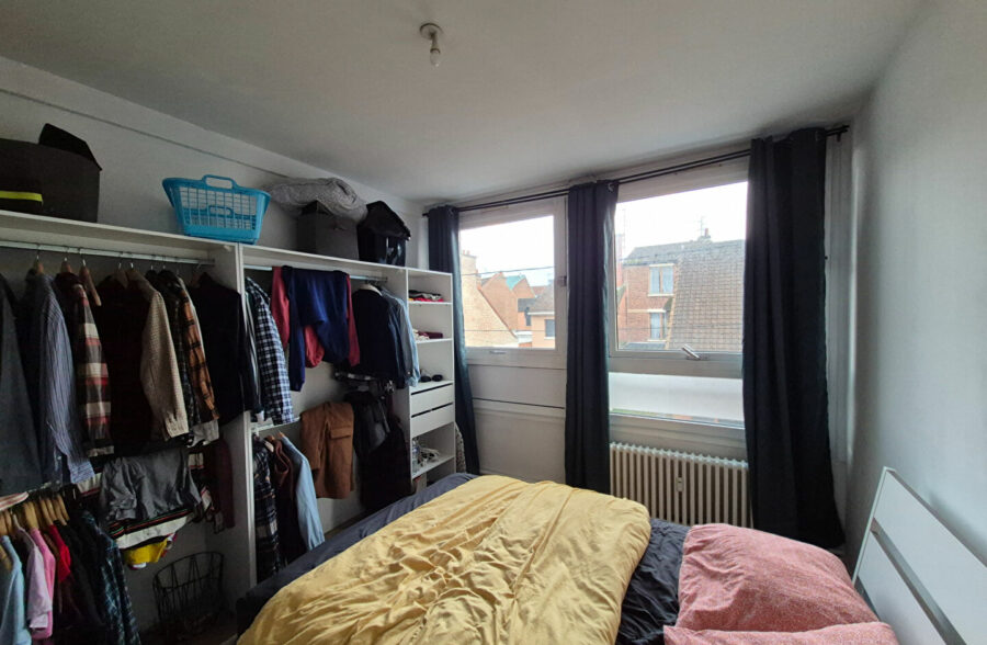 Appartement T3 avec cave, garage et parking privatif en centre ville