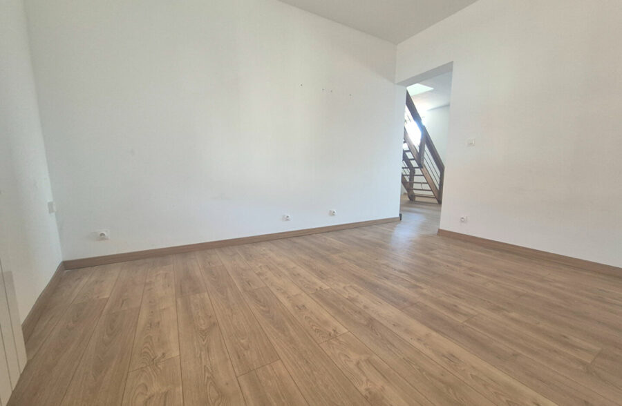 Maison 128m² et local