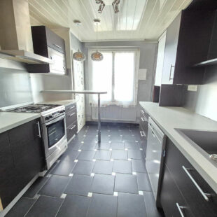 Berck Plage , appartement 2 chambres , 2nd étage, vue latérale mer , EXPO Sud  !!