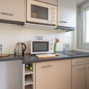 Appartement  T3 face Pinède!