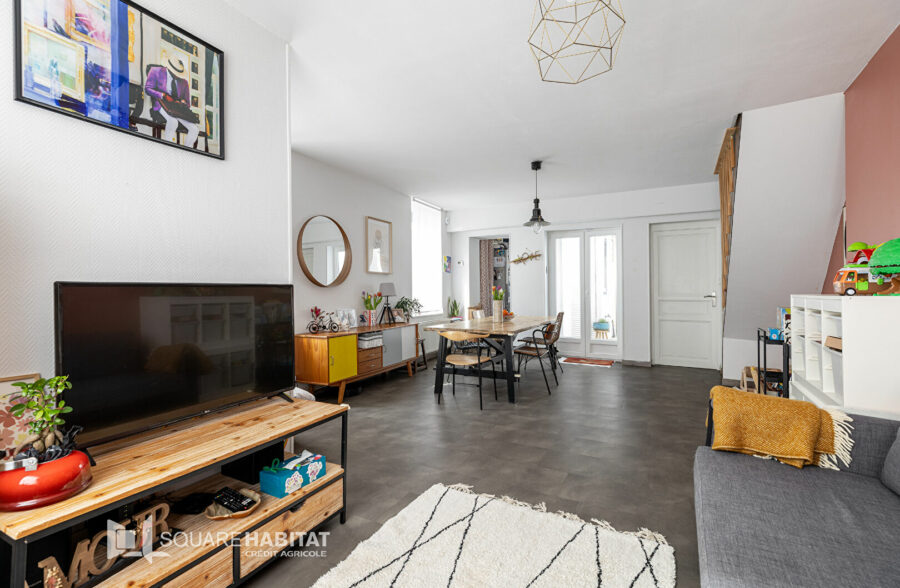 Wasquehal, Maison 2 chambres + bureau, terrasse et garage