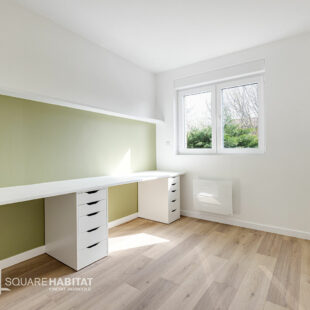 Maison des années 70-  4 chs jardin + garage proche tramway &nbsp;Sous compromis&nbsp;