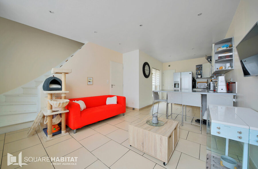 Maison à MERICOURT 2 chambres, jardin