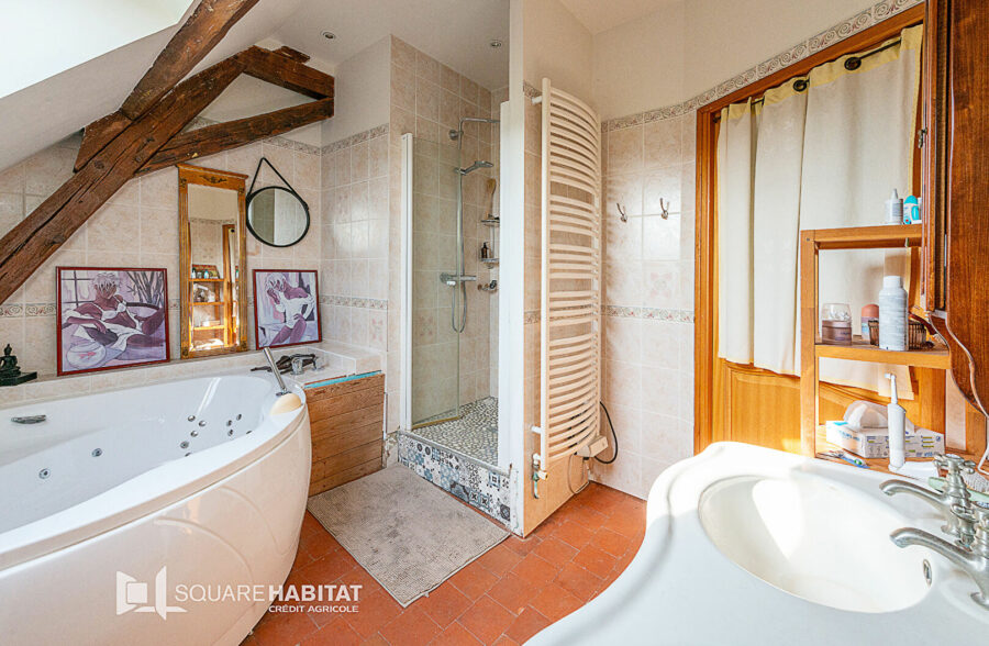 Maison Bousignies 10 pièce(s) 305m2 <small>&nbsp;Sous compromis&nbsp;</small>