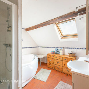 Maison Bousignies 10 pièce(s) 305m2 <small>&nbsp;Sous compromis&nbsp;</small>