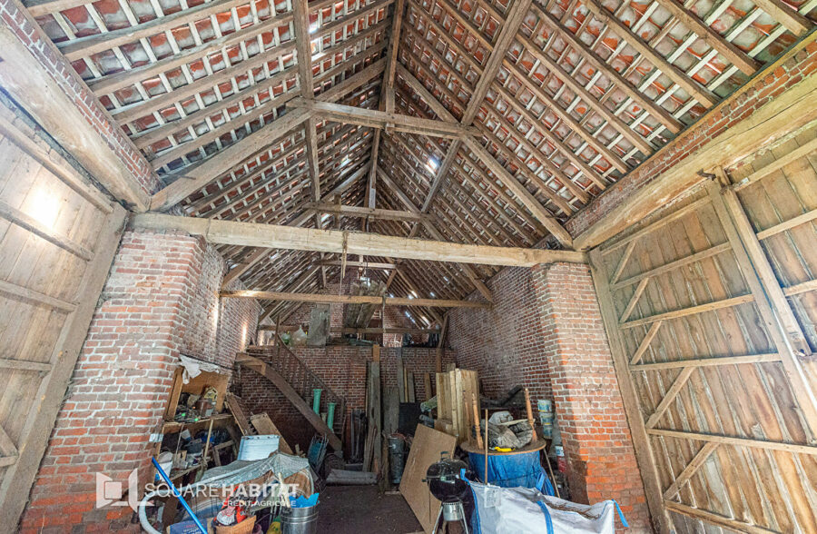 Maison Bousignies 10 pièce(s) 305m2 <small>&nbsp;Sous compromis&nbsp;</small>