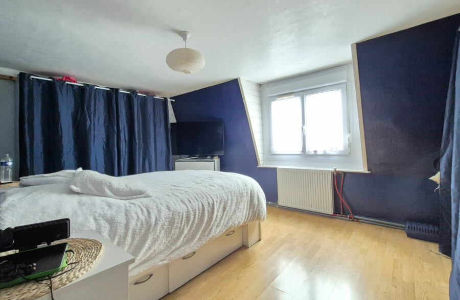 Charmante maison à petit budjet avec 3 chambres et cour