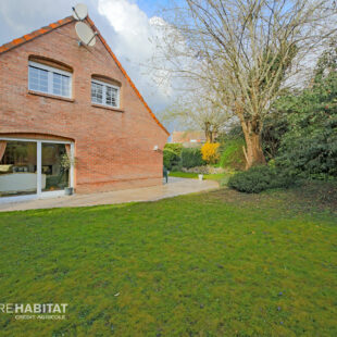 Demeure individuelle de 250m² <small>&nbsp;Sous compromis&nbsp;</small>