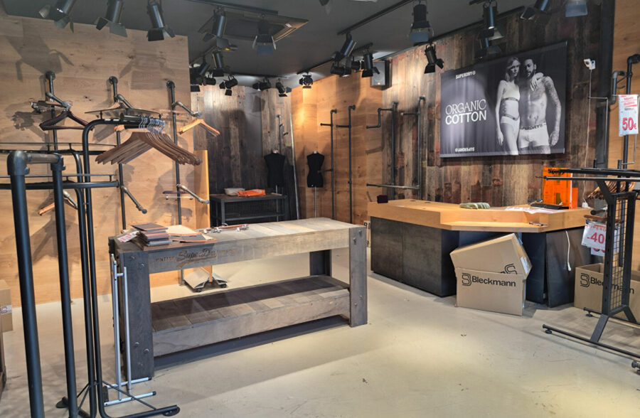 LENS CENTRE LOCAL COMMERCIAL +/- 110m²