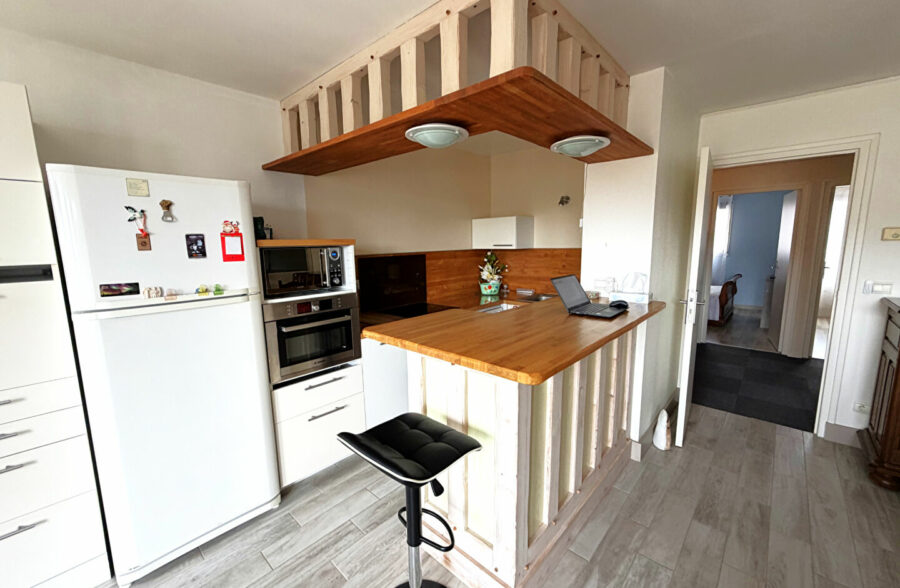 CALAIS – HYPER CENTRE