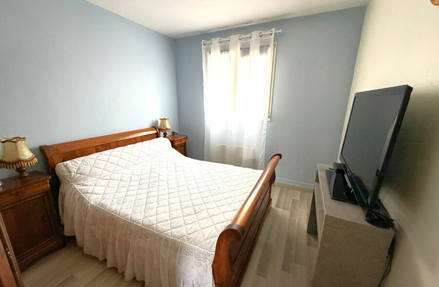 CALAIS – HYPER CENTRE