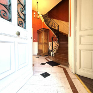 Maison bourgeoise Cambrai 10 pièce(s) 223 m2