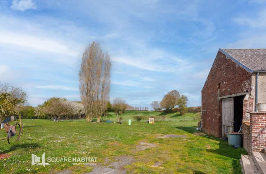 Maison individuelle 3 chambres, grange, jardin et garage