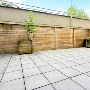 VAUBAN-CATHO APPARTEMENT 2 CHAMBRES TERRASSE ET PARKING