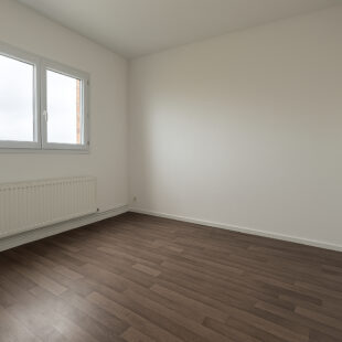 Appartement duplex T4 82 m² Dernier étage  Balcon & garage