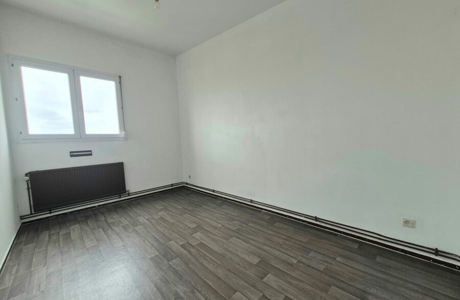 Appartement duplex T4 82 m² Dernier étage  Balcon & garage