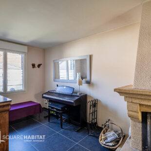 Jolie Maison semi-individuelle, 3 chambres, jardin, garage.