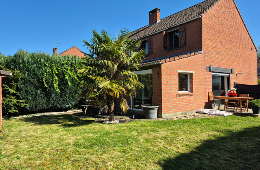 Maison Provin 4 pièce(s) 81m2, jardin, garage.