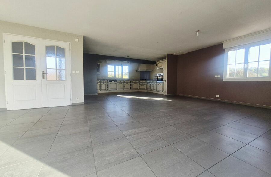 Maison  8 pièce(s) 120 m2