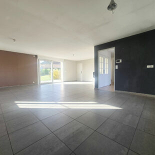 Maison  8 pièce(s) 120 m2