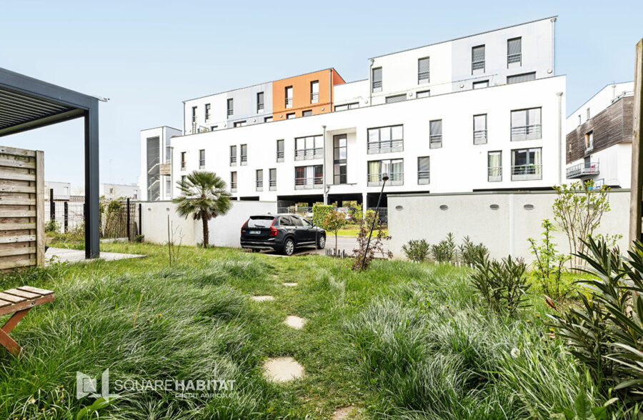 LILLE CHU OSCAR LAMBRET : Maison d’architecte de 160 m²  4 chambres jardin garage