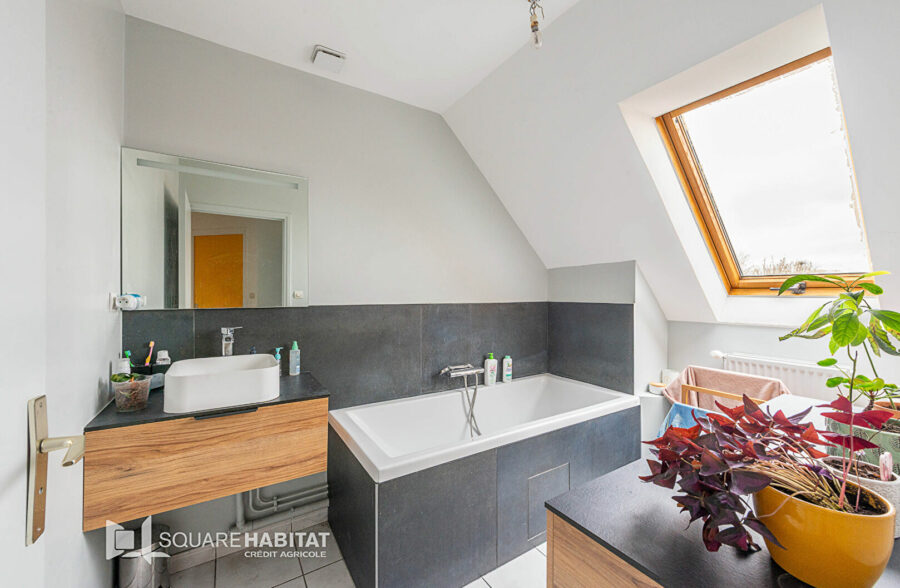 Maison Preseau 6 pièce(s) 105 m2