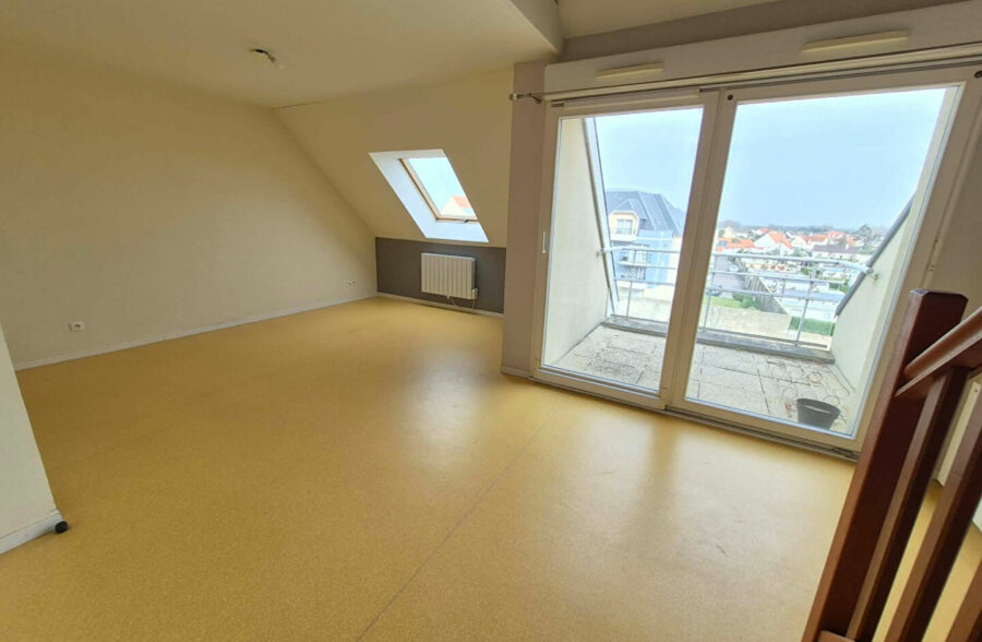 Berck Plage , T3 en duplex avec terrasse ,local vélo et place de parking !!