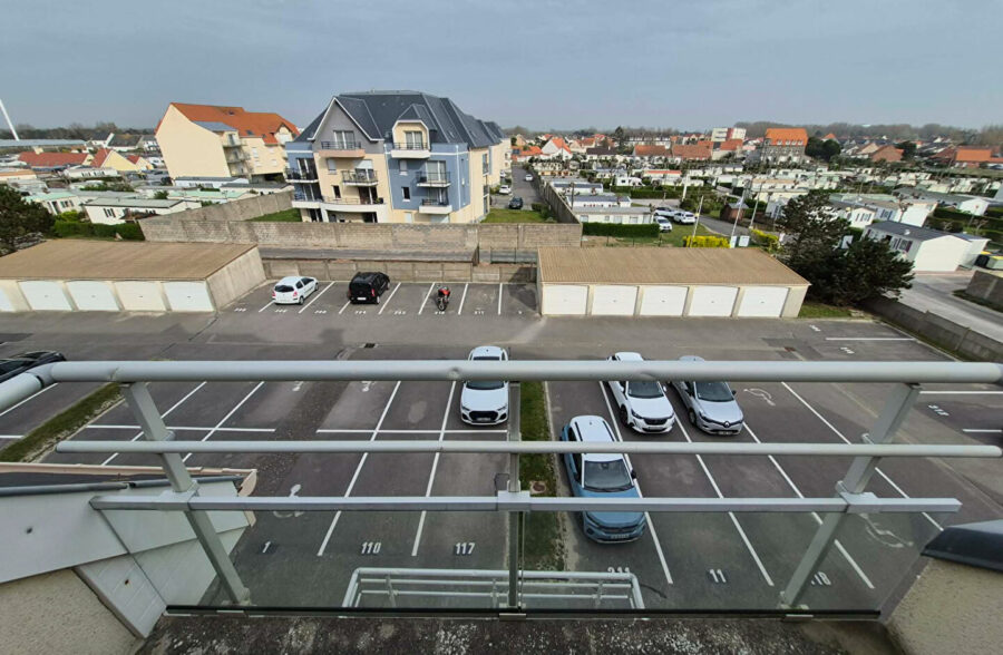 Berck Plage , T3 en duplex avec terrasse ,local vélo et place de parking !!