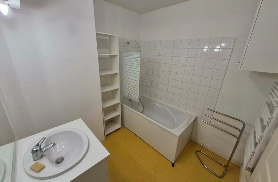 Berck Plage , T3 en duplex avec terrasse ,local vélo et place de parking !!