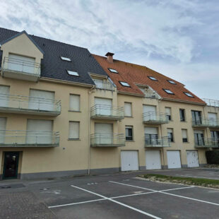 Berck Plage , T3 en duplex avec terrasse ,local vélo et place de parking !!