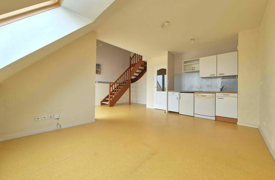 Berck Plage , T3 en duplex avec terrasse ,local vélo et place de parking !!