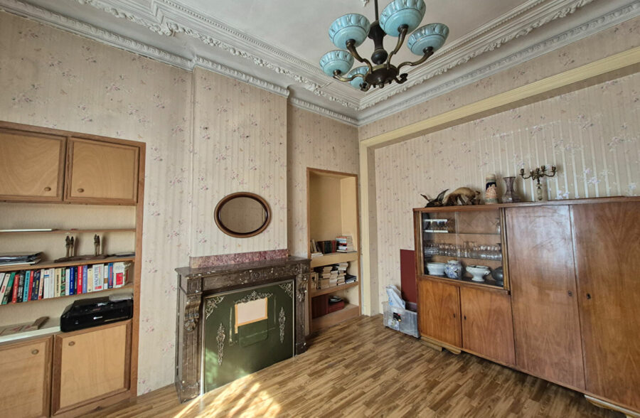 Maison Jeumont 10 pièce(s) 210.80 m2