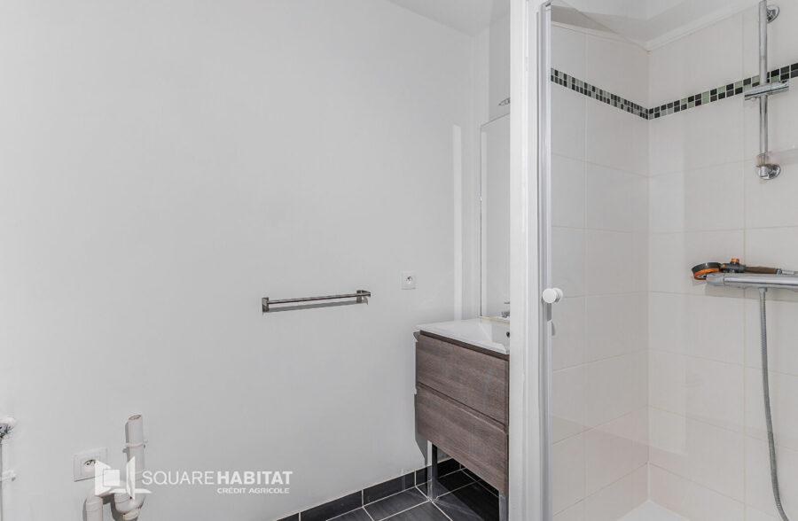 Joli T2 avec balcon et parking