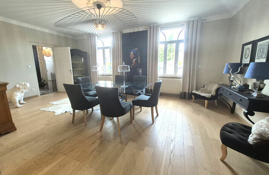 Maison Cambrai 10 pièce(s) 183 m2