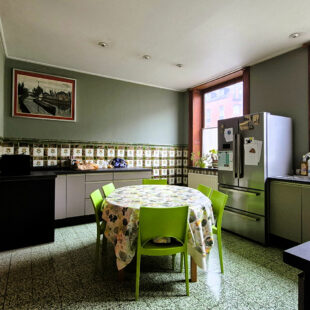 BOULEVARD GAMBETTA – A QUELQUES PAS DE LA PLACE DE LA VICTOIRE