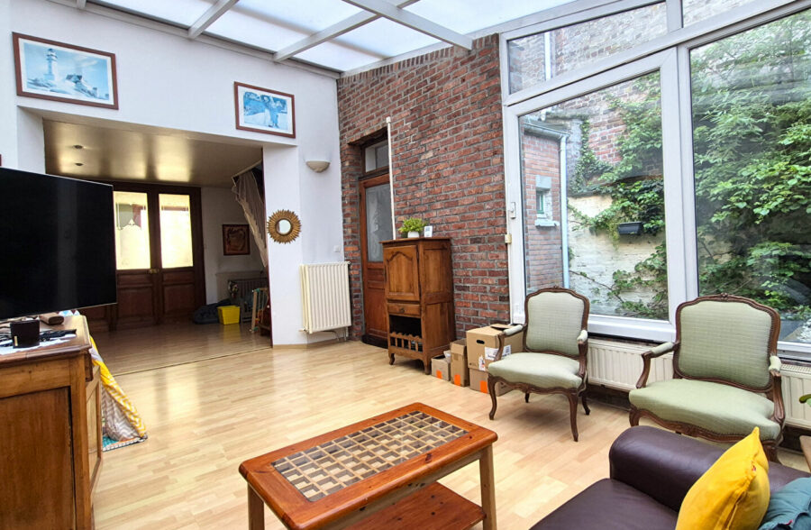 BOULEVARD GAMBETTA – A QUELQUES PAS DE LA PLACE DE LA VICTOIRE