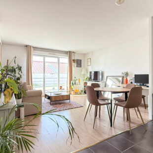 APPARTEMENT DE TYPE 2 AVEC TERRASSE, CAVE ET GARAGE VENDU LOUE