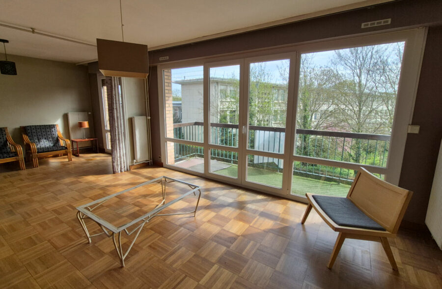 Appartement Lens 3 pièces avec balcon, cave et garage