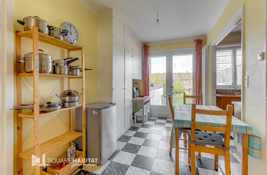 MAISON ANNEES 50 AVEC GARAGE ET JARDIN DE 200 M²