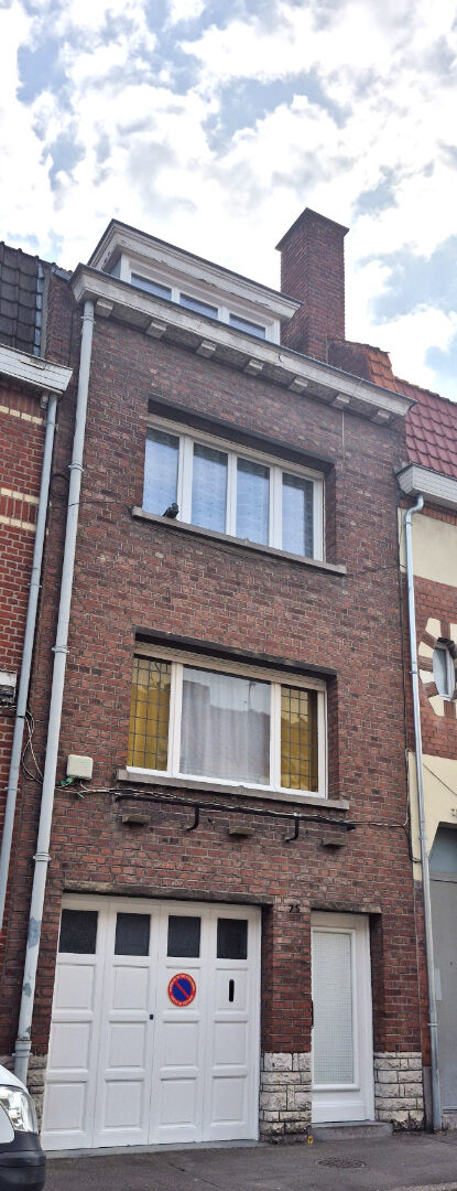 MAISON ANNEES 50 AVEC GARAGE ET JARDIN DE 200 M²