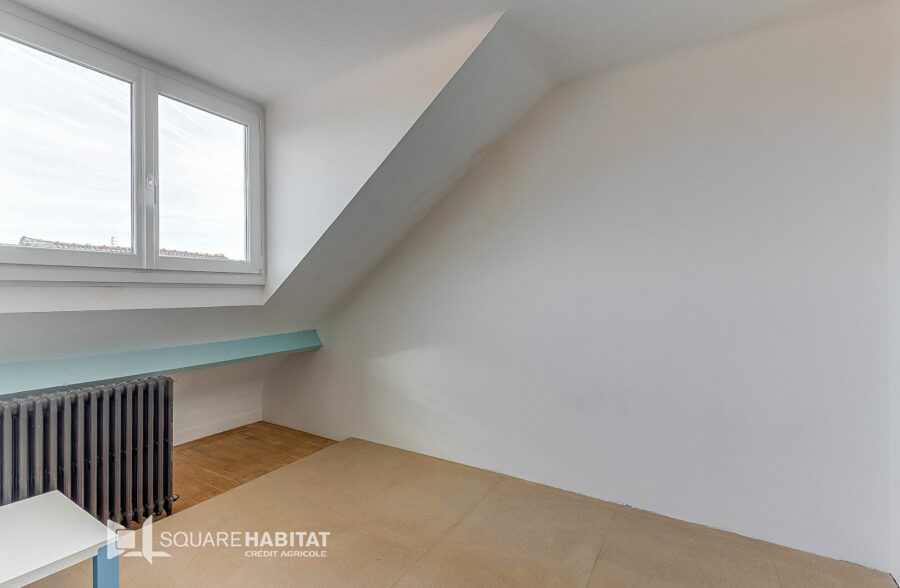 MAISON ANNEES 50 AVEC GARAGE ET JARDIN DE 200 M²