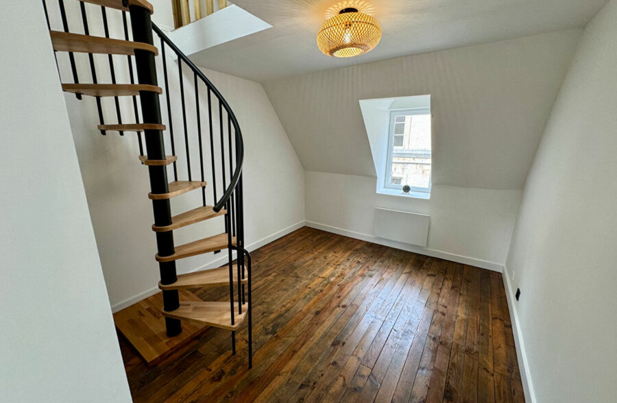 Maison Boulogne Sur Mer 5 pièce(s) 101 m2