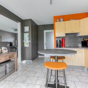 Maison semi individuelle Neuville En Ferrain  avec garage