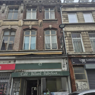 A VENDRE !!! Immeuble à usage mixte ! Local commercial 197 m² + Habitation ! Roubaix Centre Prix : 245 000 € HAI